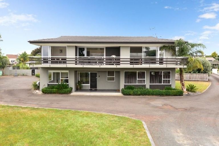 Photo of property in 35 Marnane Terrace, St Andrews, Hamilton, 3200