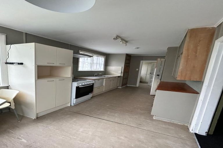 Photo of property in 54 Riley Crescent, Woolston, Christchurch, 8023