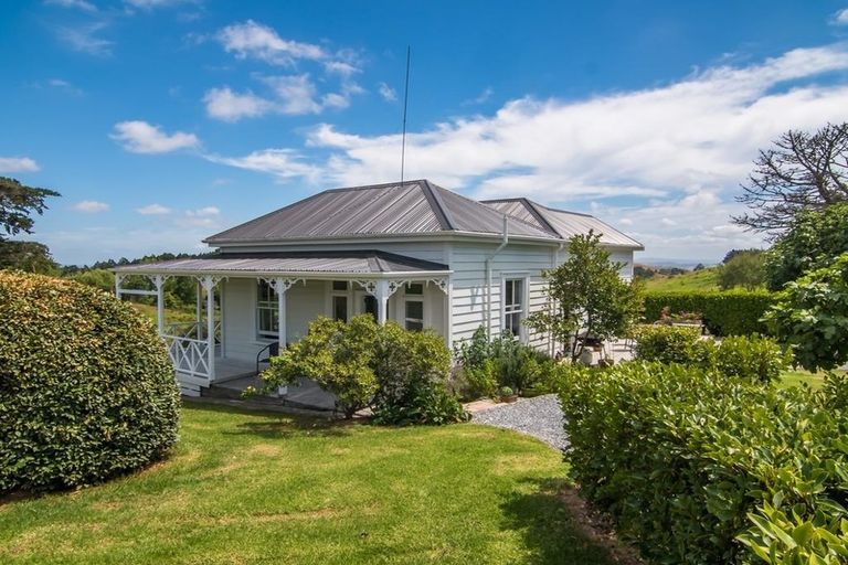 Photo of property in 451 Pah Hill Road, Wharehine, Wellsford, 0973