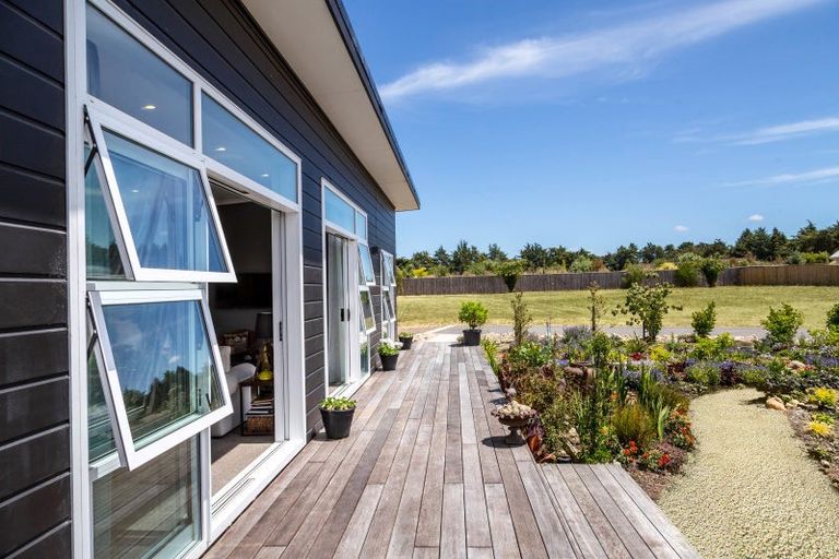 Photo of property in 19 Cotterville Crescent, Greytown, 5712