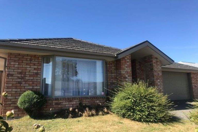 Photo of property in 61 Awatea Street, Ranui, Porirua, 5024