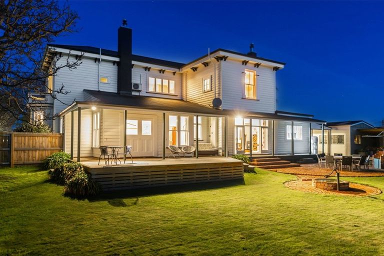 Photo of property in 82 Maxwell Road, Blenheim, 7201