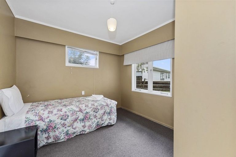 Photo of property in 20 Panair Crescent, Hillcrest, Hamilton, 3216