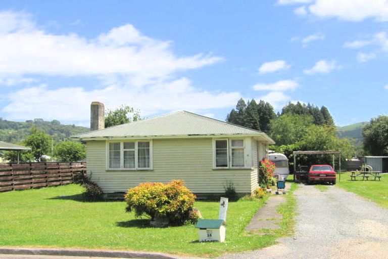 Photo of property in 15 Manauiti Street, Te Kuiti, 3910