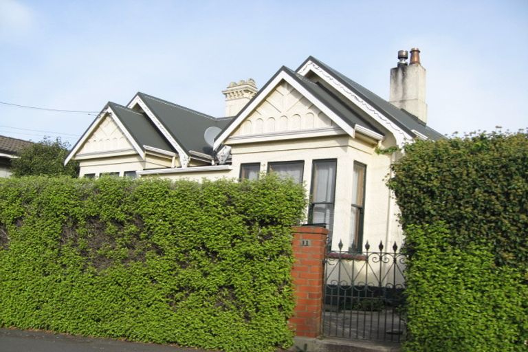 Photo of property in 11 Lundie Street, Roslyn, Dunedin, 9010