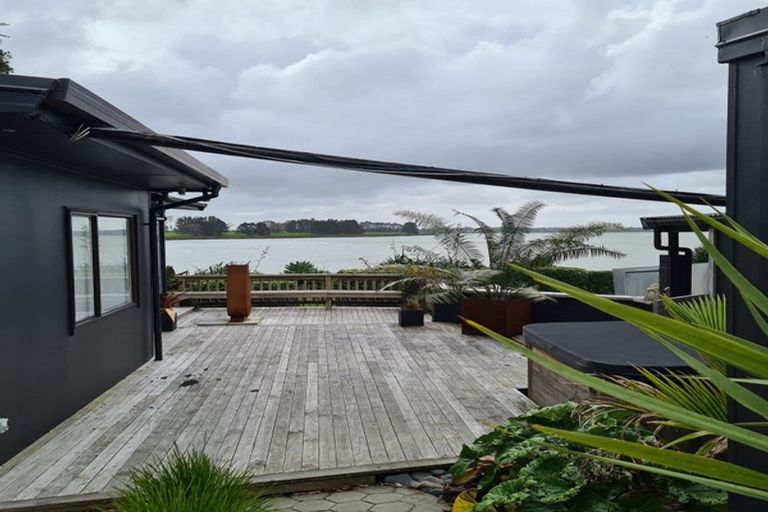 Photo of property in 2/203 Oakland Road, Karaka, Papakura, 2580