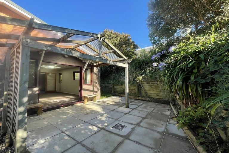 Photo of property in 37 Fea Street, Dalmore, Dunedin, 9010