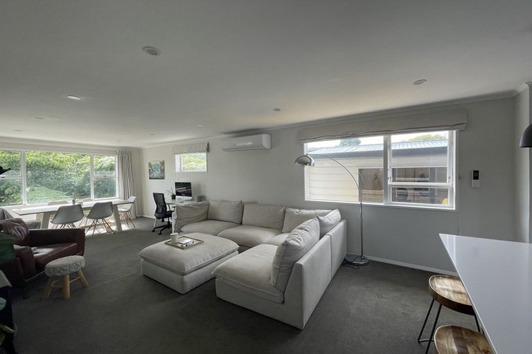 Photo of property in 71 Waipounamu Drive, Kelson, Lower Hutt, 5010