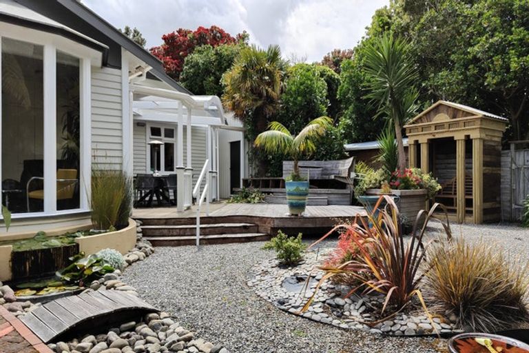 Photo of property in 24 Bracken Street, Petone, Lower Hutt, 5012