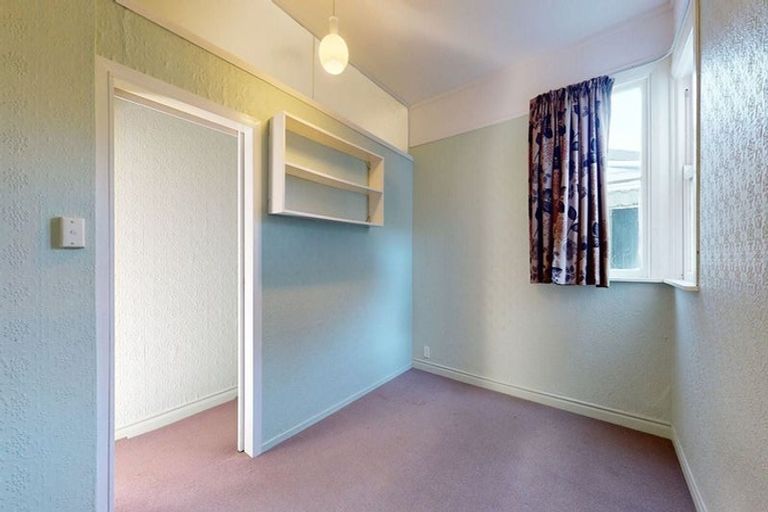 Photo of property in 3-5 Knoll Street, Island Bay, Wellington, 6023