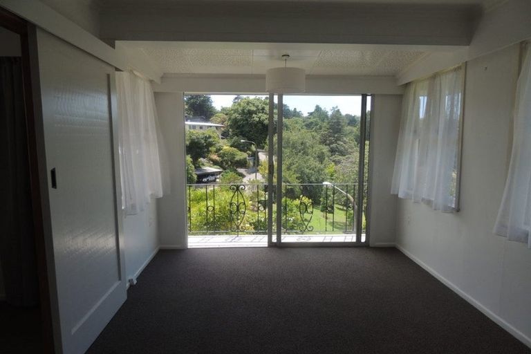 Photo of property in 1a Enfield Road, Hospital Hill, Napier, 4110