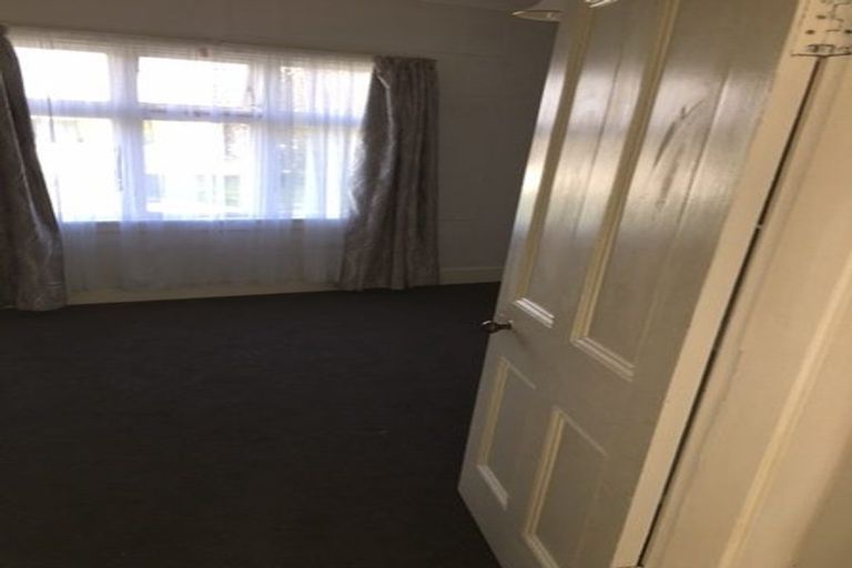 Photo of property in 16 Woodside Road, Oxford, 7430