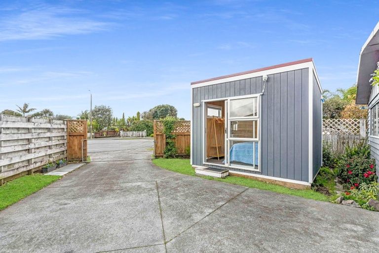 Photo of property in 128 Sharyn Place, Whangamata, 3620
