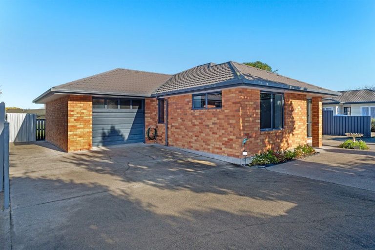 Photo of property in 26 Leon Street, Riverdale, Gisborne, 4010