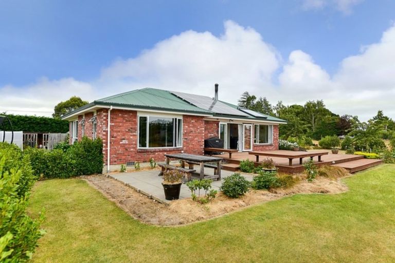 Photo of property in 525 Mclaughlins Road, Darfield, 7571