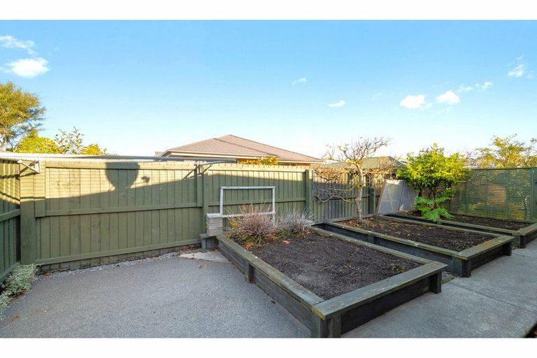 Photo of property in 13 Selwyn Street, Somerfield, Christchurch, 8024