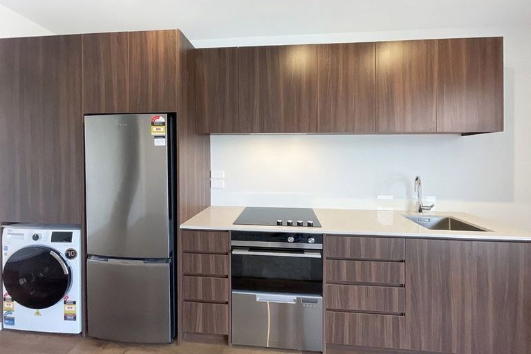 Photo of property in 4/149 Onepu Road, Lyall Bay, Wellington, 6022