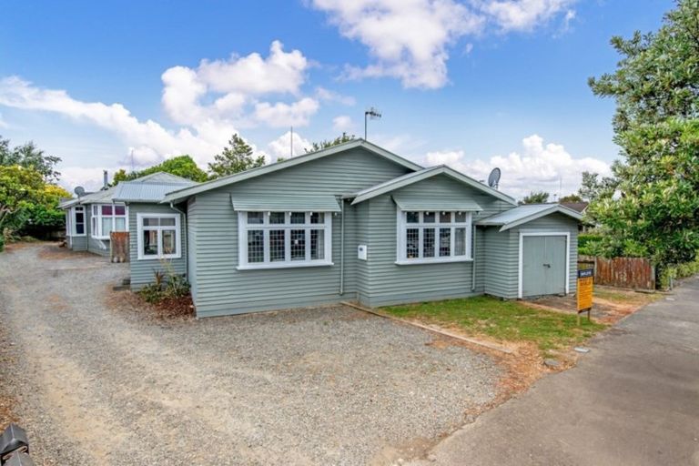 Photo of property in 203 College Street, West End, Palmerston North, 4412
