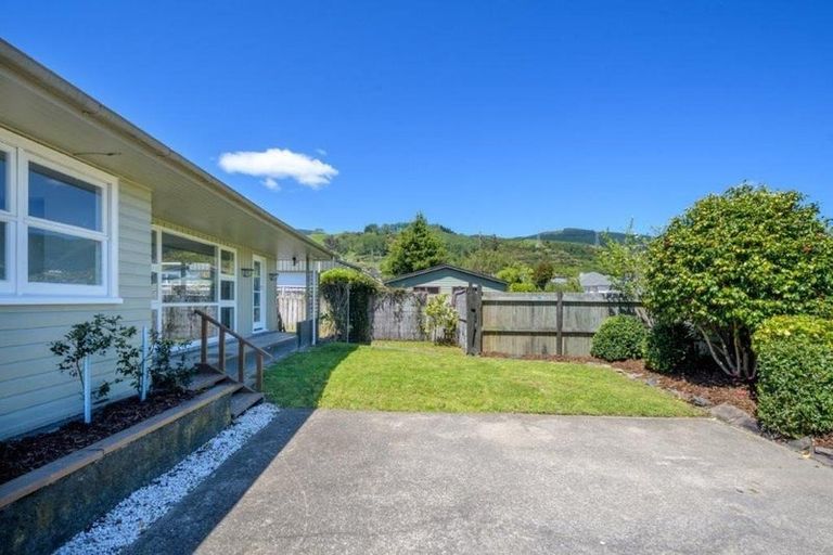 Photo of property in 6 Palm Avenue, Stoke, Nelson, 7011