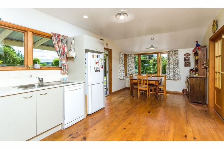 Photo of property in 168 Main Rd Spring Grove, Brightwater, Wakefield, 7095