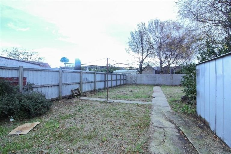 Photo of property in 8 Bathgate Street, South Dunedin, Dunedin, 9012