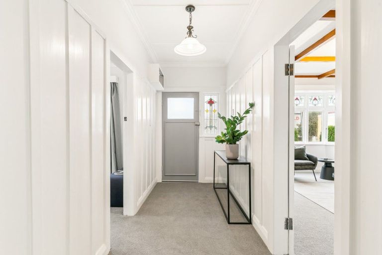 Photo of property in 36 Stone Street, Miramar, Wellington, 6022