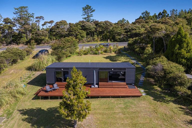 Photo of property in 102 West Road, Kaukapakapa, 0873