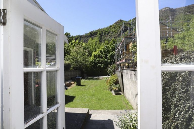 Photo of property in 53 Buckingham Street, Arrowtown, 9302