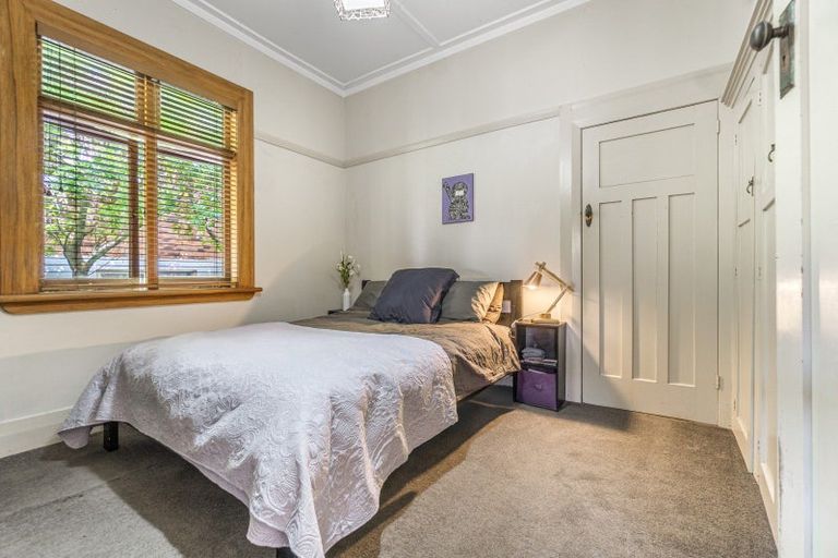 Photo of property in 6 Waterfront Road, Mangere Bridge, Auckland, 2022