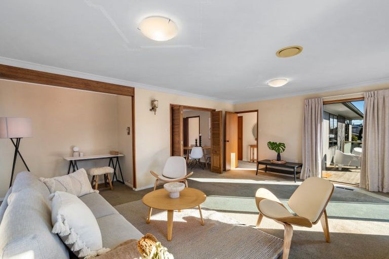 Photo of property in 6 Keirunga Road, Havelock North, 4130