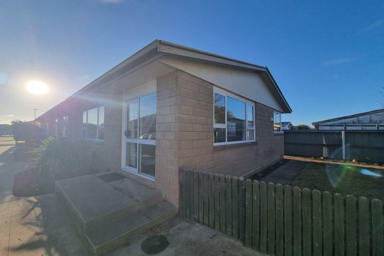 Photo of property in 26 Bickerton Street, Wainoni, Christchurch, 8061