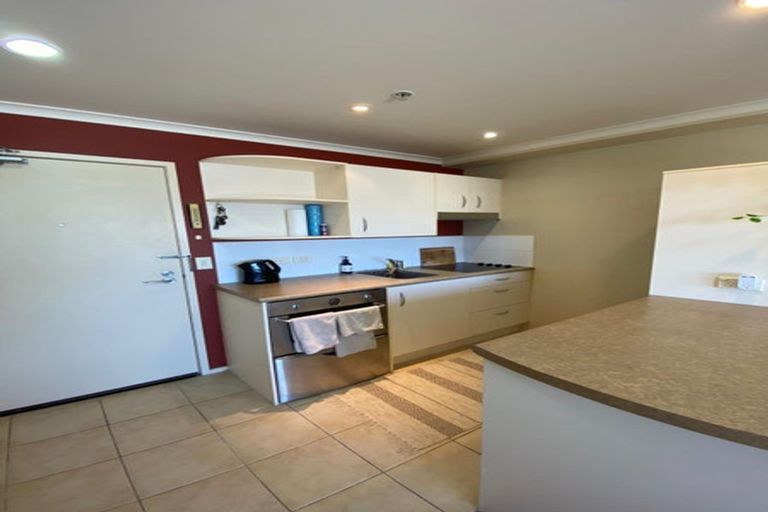 Photo of property in The Rennaissance, 11c/18 Ronwood Avenue, Manukau, Auckland, 2104