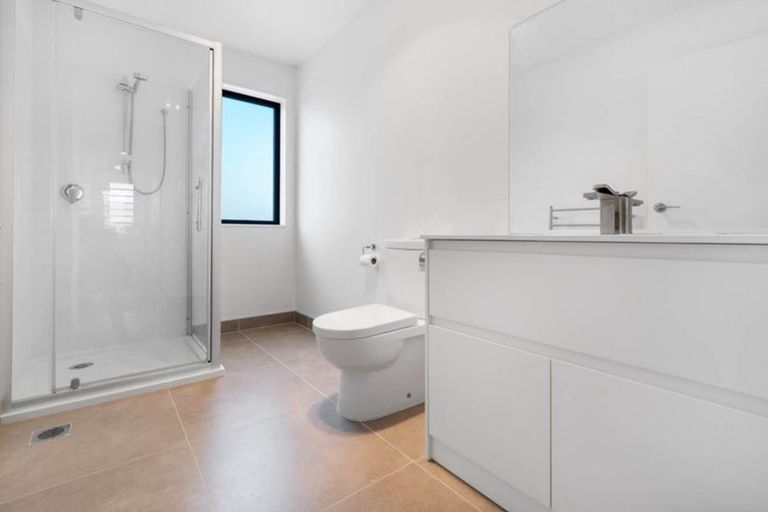 Photo of property in 24 Hiki Street, Hobsonville, Auckland, 0616