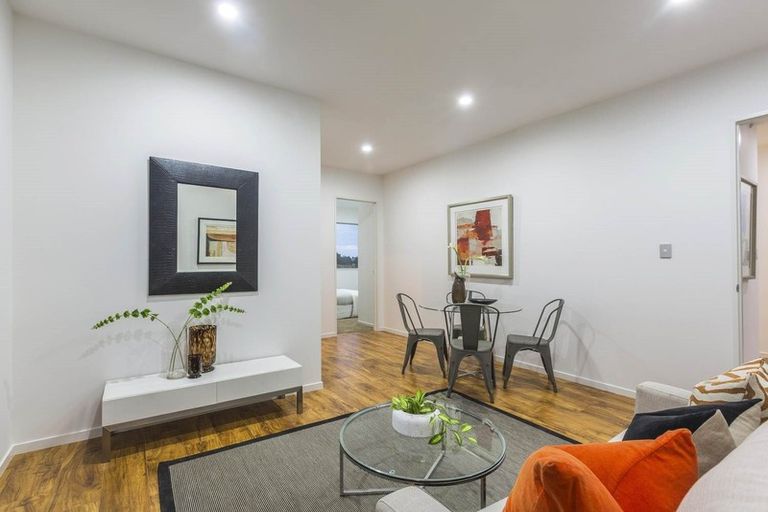 Photo of property in 5 Carrygawley Road, Flat Bush, Auckland, 2019
