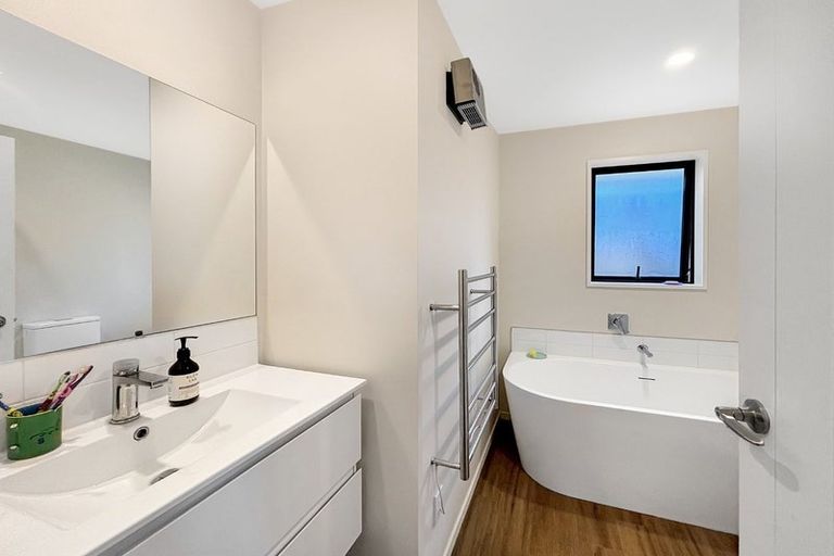 Photo of property in 5 Sills Street, Woodend, 7610