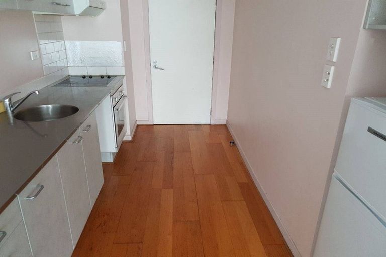 Photo of property in The Aucklander Apartments, 5a/25 Rutland Street, Auckland Central, Auckland, 1010