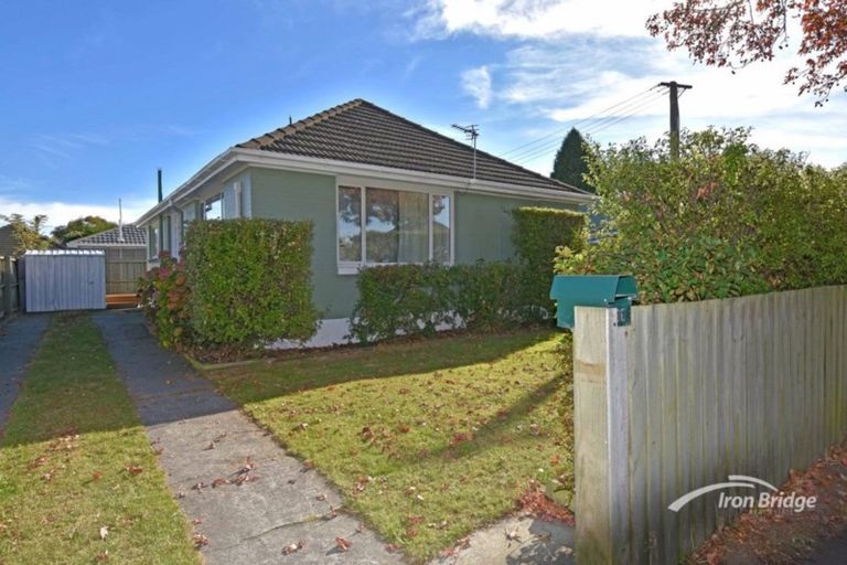 Photo of property in 11 Vicki Street, Sockburn, Christchurch, 8042