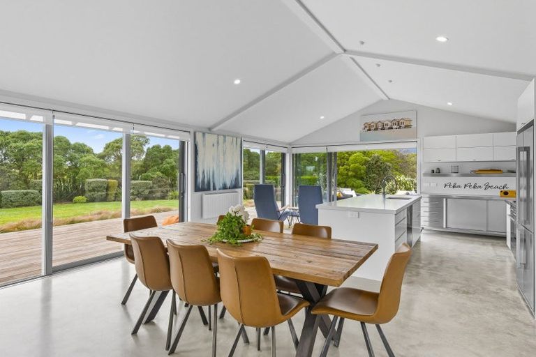 Photo of property in 34 Pairuku Lane, Peka Peka, Waikanae, 5391