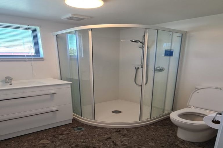 Photo of property in 7/232 Main Road, Tawa, Wellington, 5028