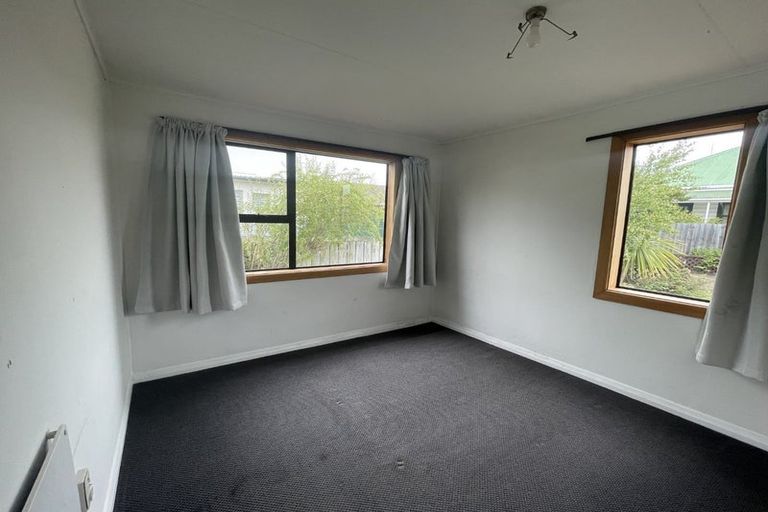 Photo of property in 115 Macandrew Road, South Dunedin, Dunedin, 9012