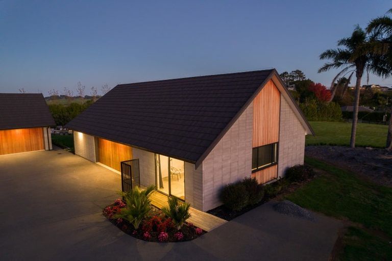 Photo of property in 2 Blue Penguin Drive, Kerikeri, 0294