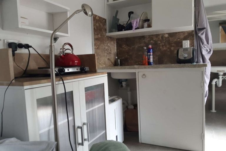 Photo of property in 787 Scenic Drive, Henderson Valley, Auckland, 0612