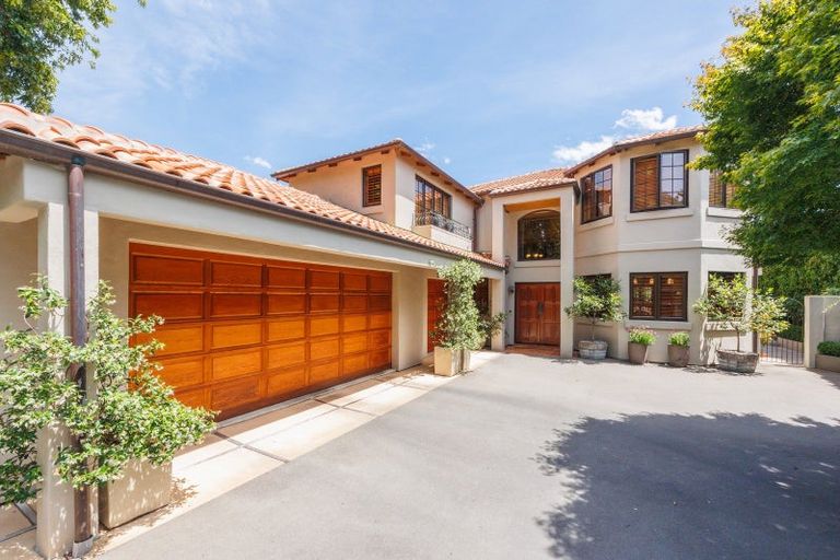 Photo of property in 32a Ihaka Street, Hokowhitu, Palmerston North, 4410