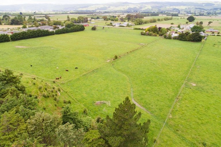 Photo of property in 577 Napier Road, Whakarongo, Palmerston North, 4470