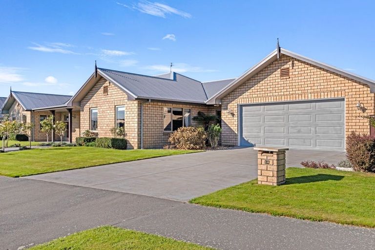 Photo of property in 16 Heathridge Place, Lincoln, 7608