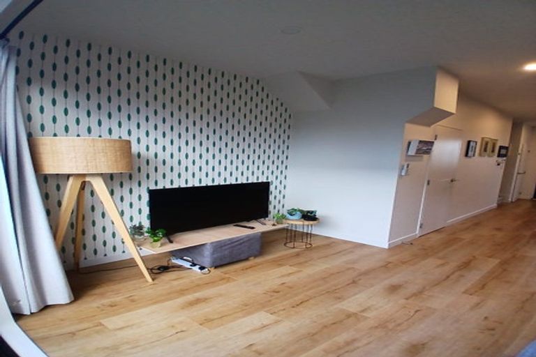 Photo of property in 5/17 Woodford Avenue, Henderson, Auckland, 0610