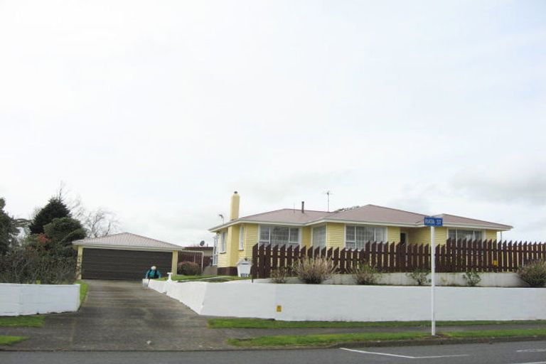 Photo of property in 156 Rata Street, Inglewood, 4330