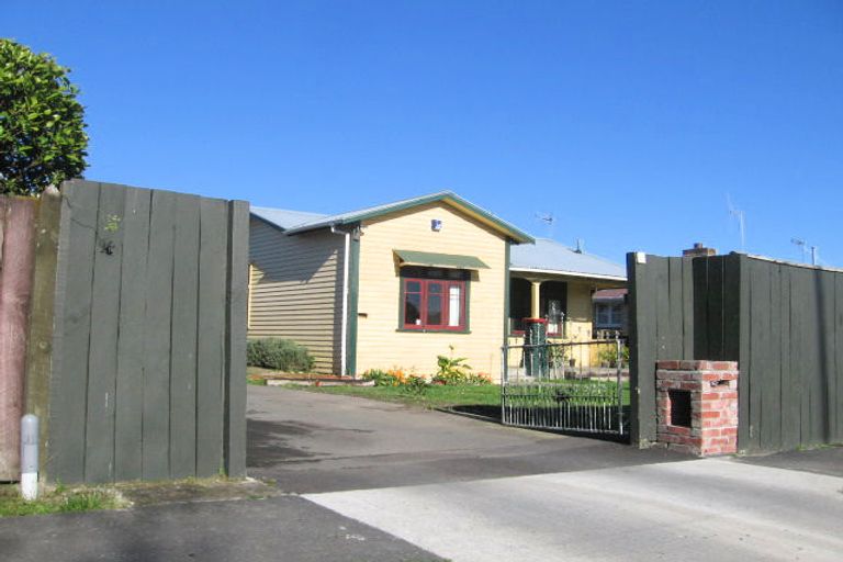 Photo of property in 56 Haydon Street, Roslyn, Palmerston North, 4414