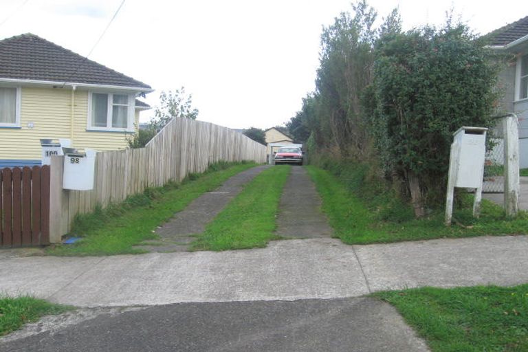 Photo of property in 98 Mckillop Street, Ranui, Porirua, 5024