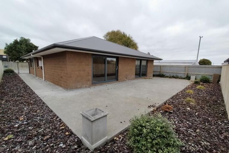 Photo of property in 35e Sussex Street, Levin, 5510